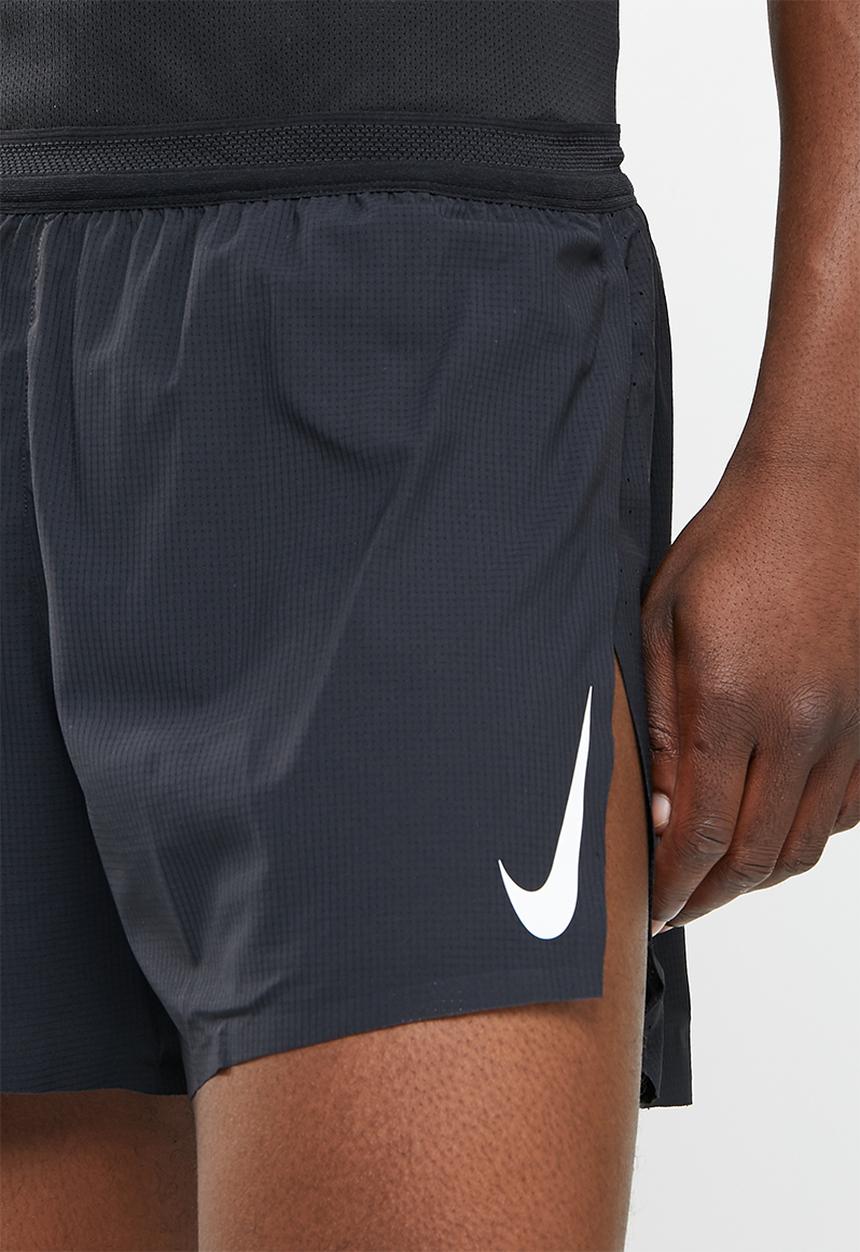 Nike - M nk aroswft 4in short - black & white