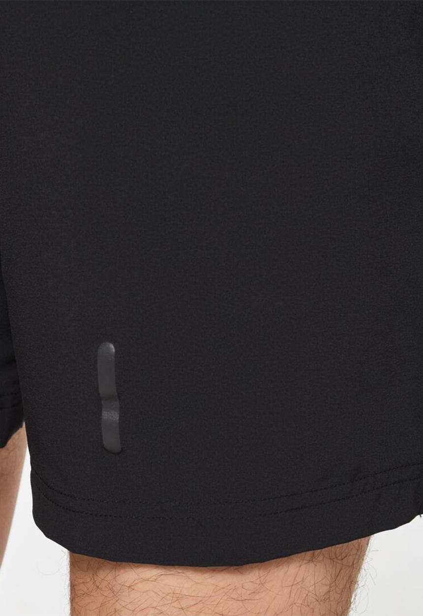 Oakley - Foundational 7 short 2.0 - blackout