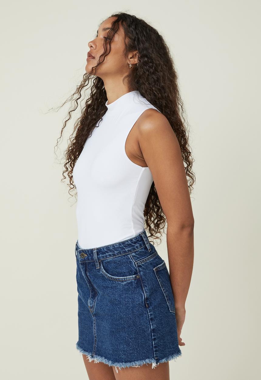 Cotton On - Sculpted mock neck sleeveless bodysuit - white