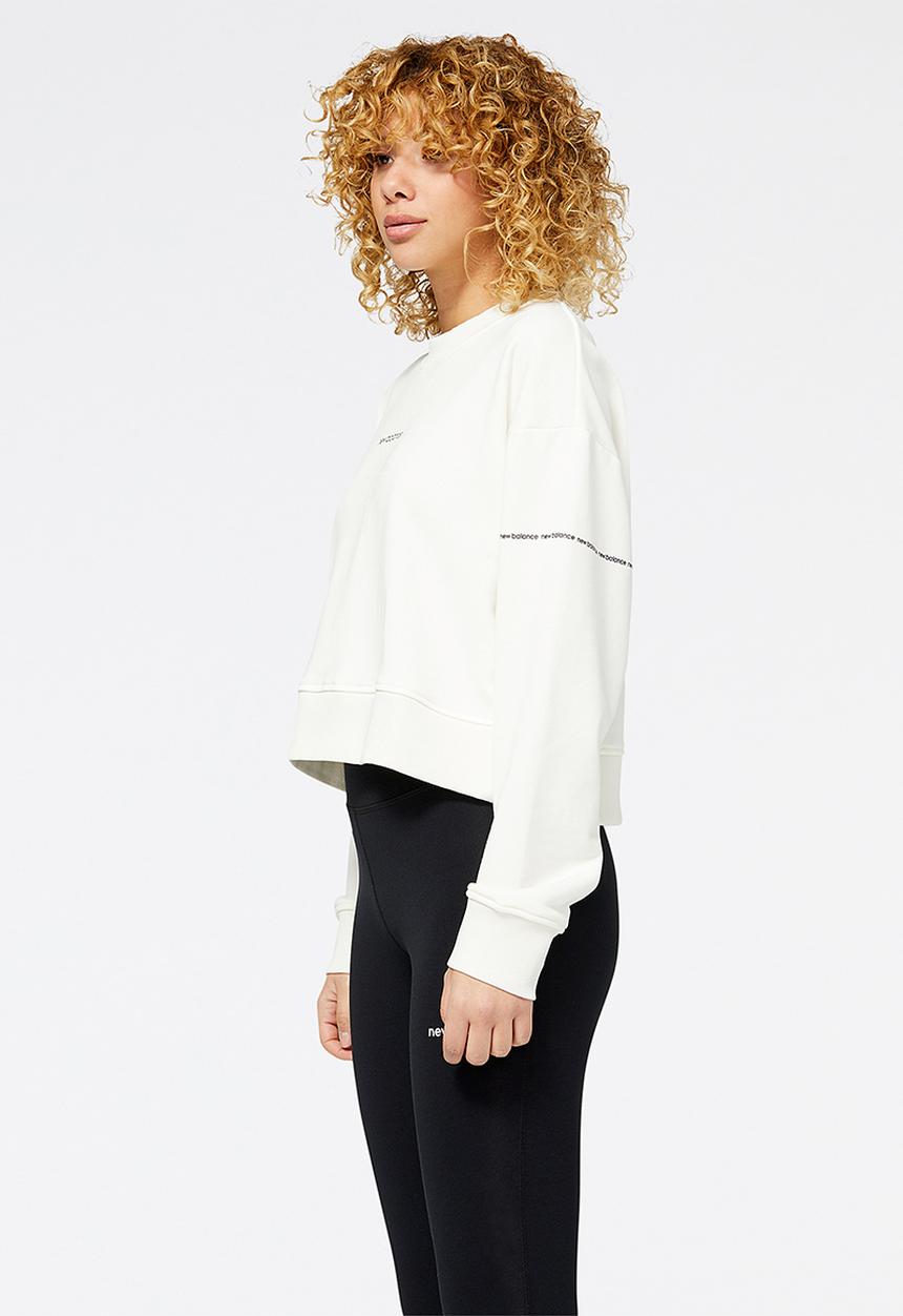 New Balance  - Nb essentials magnify fleece crew - sea salt
