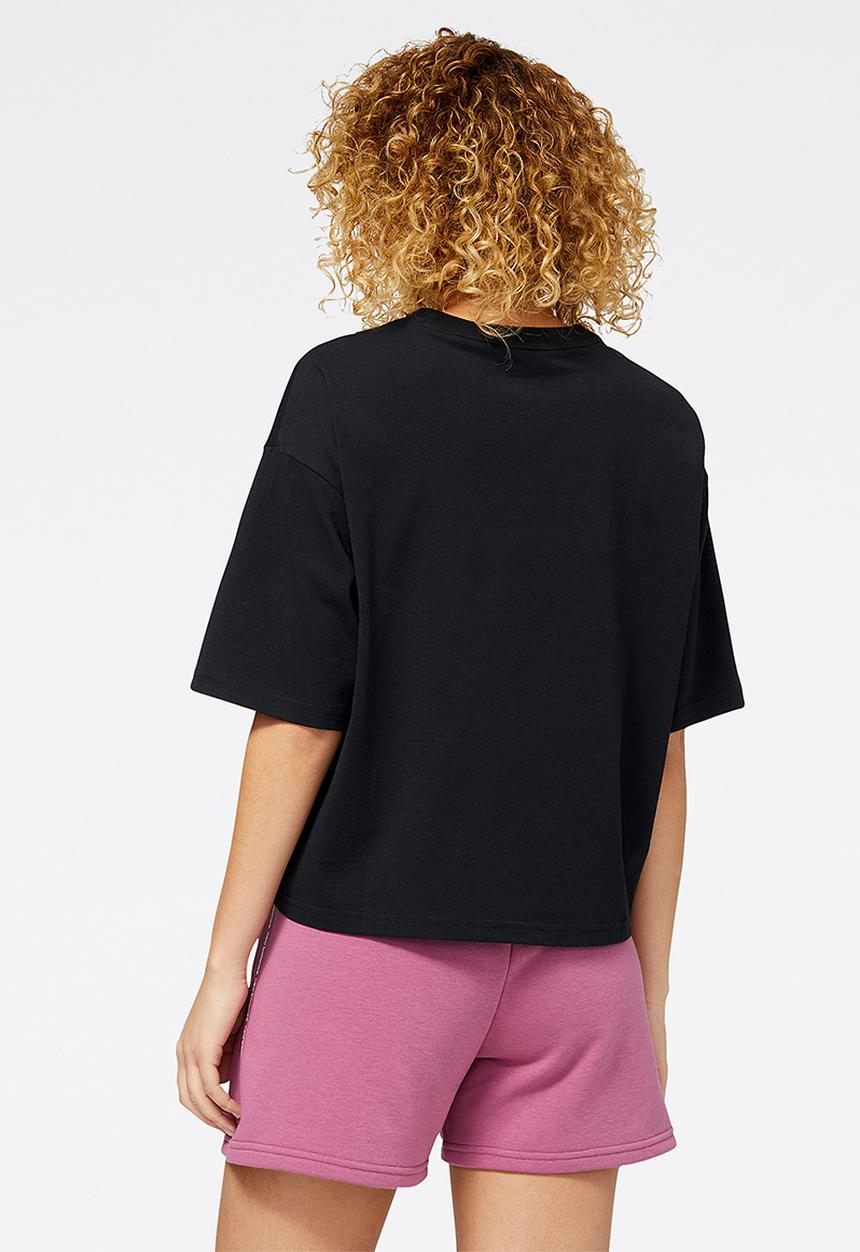 New Balance  - Nb essentials magnify tee - black