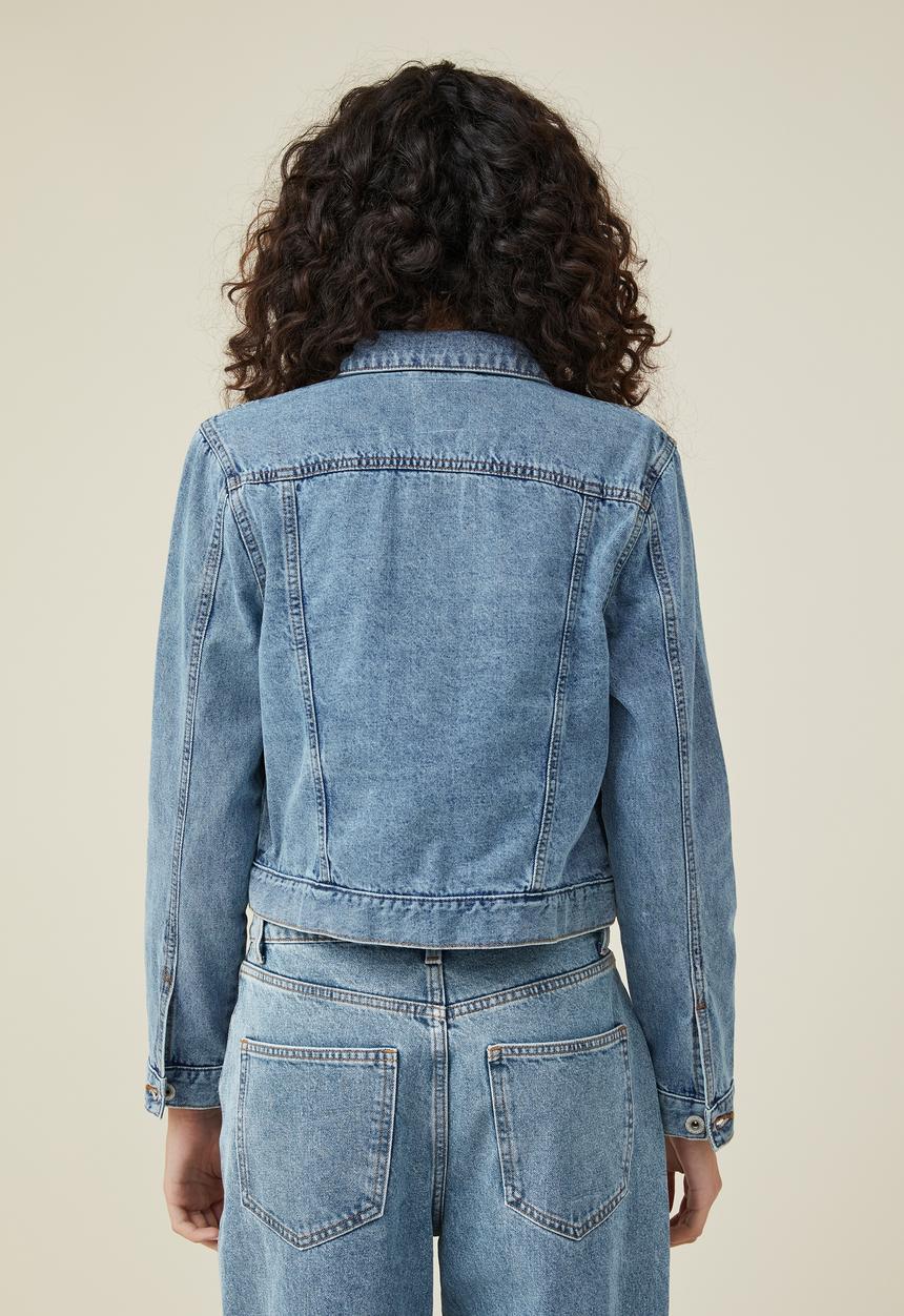 Cotton On - Girlfriend denim jacket - offshore blue
