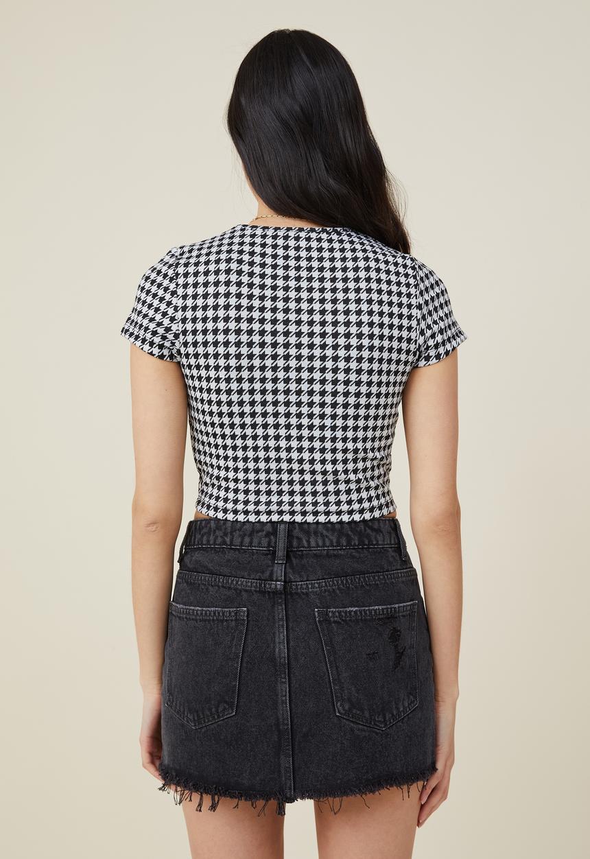 Cotton On - Ebony crew neck tee - black/white houndstooth