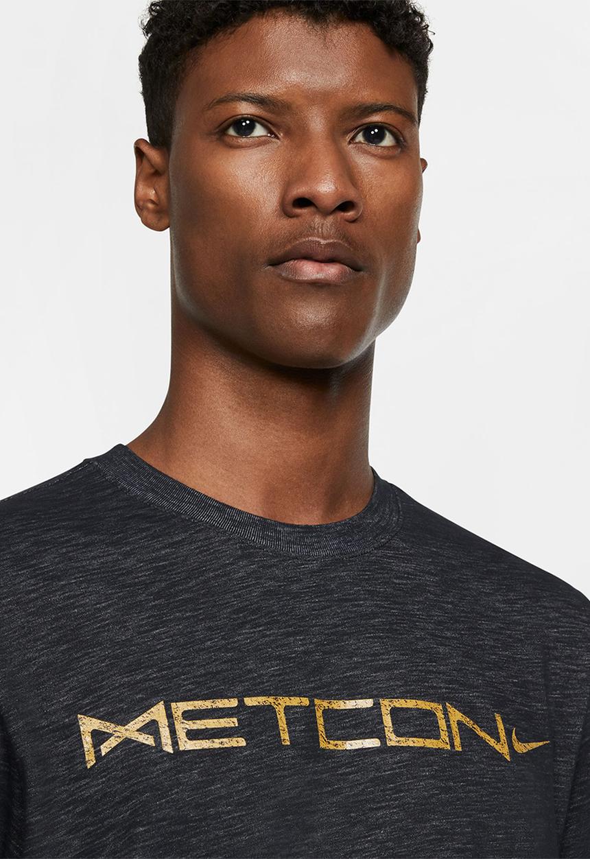 Nike - Dri-FIT "Metcon" training t-shirt - black/white
