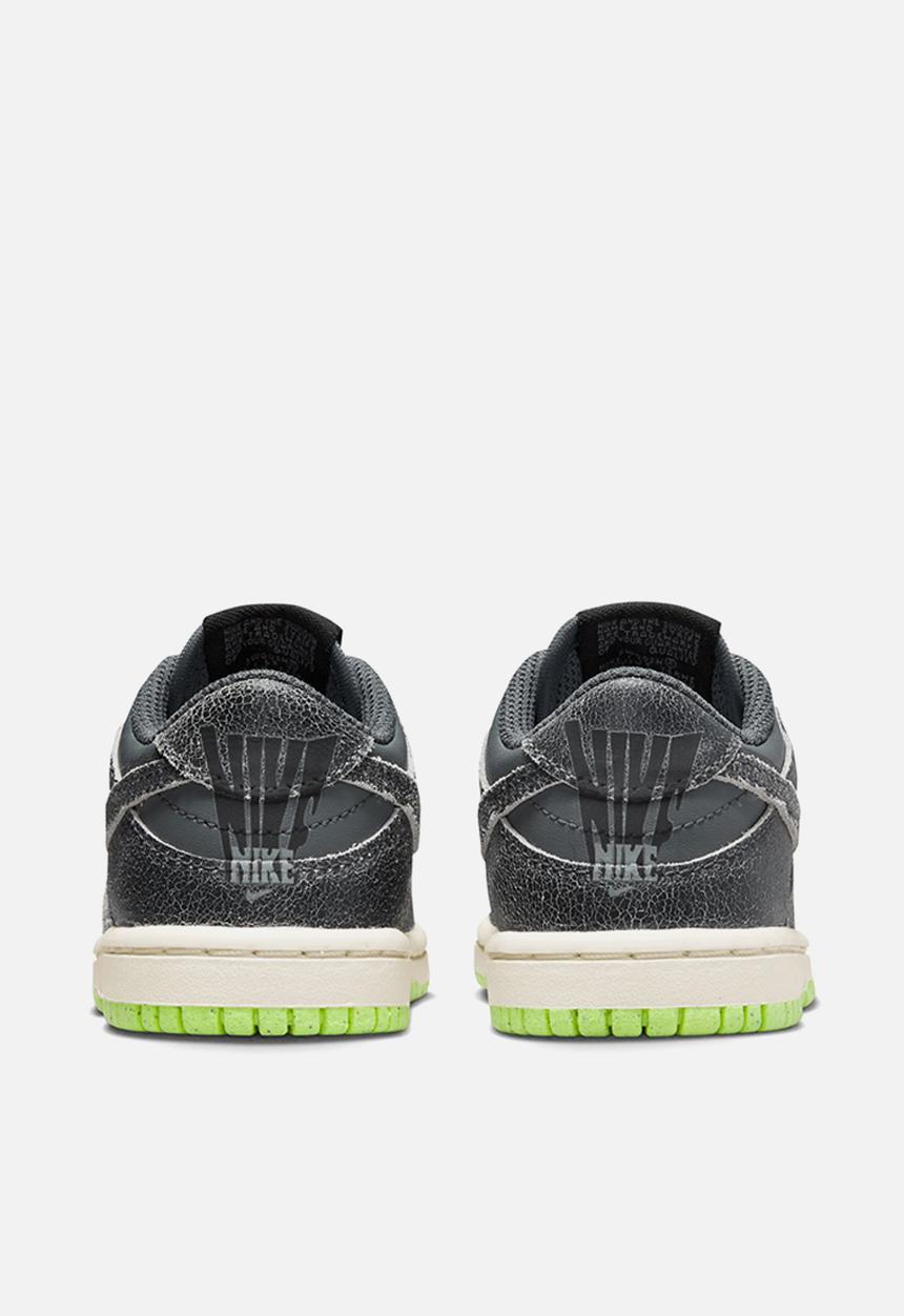 Nike - Nike dunk low se - iron grey/phantom-ghost green