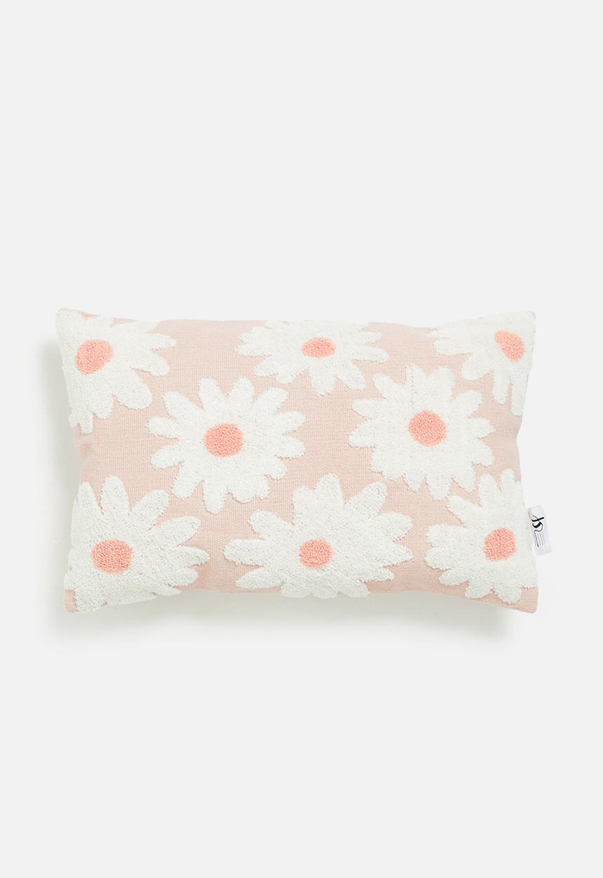 Sixth Floor - Daisy love cushion cover- peach