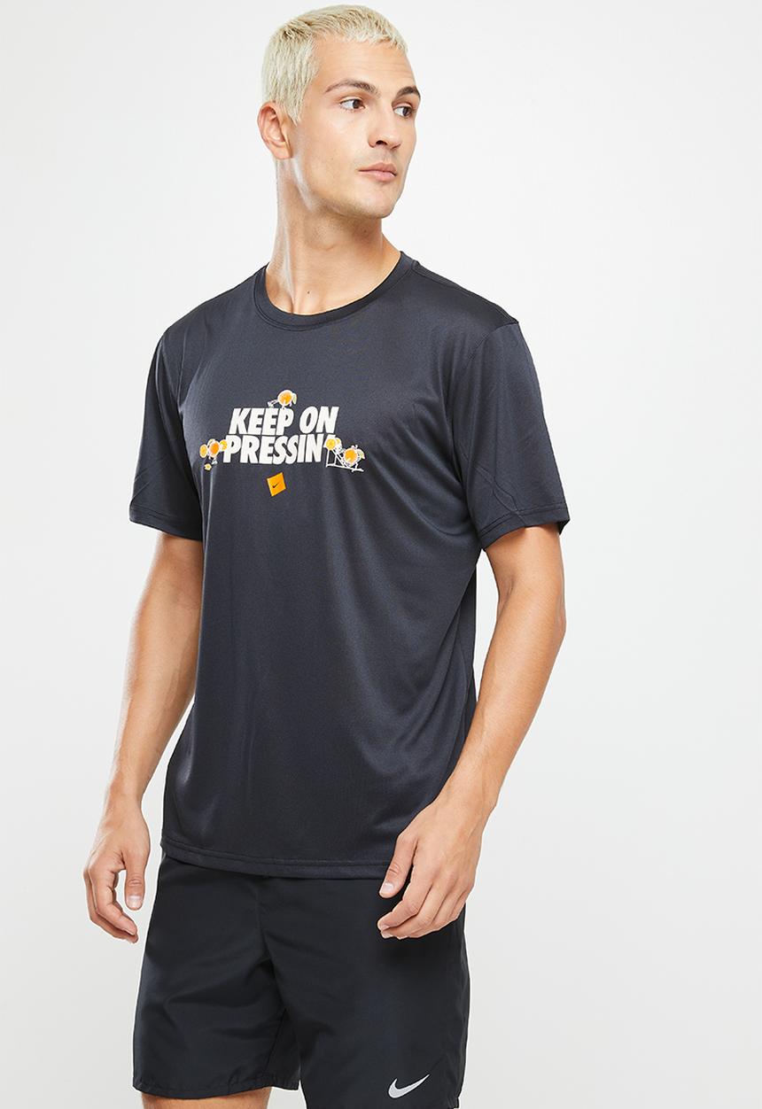 Nike - M nike dri-fit tee lgd humor - black