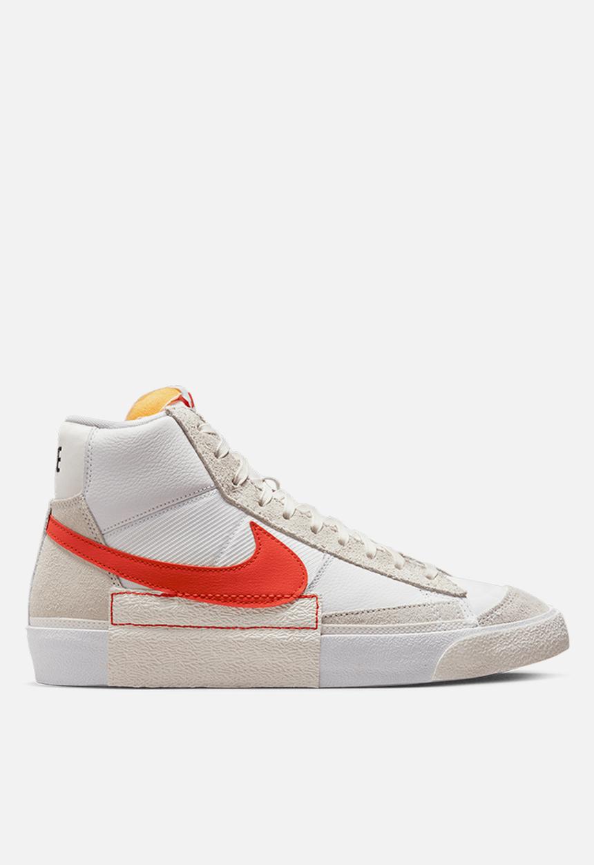 Nike - Blazer '77 remastered