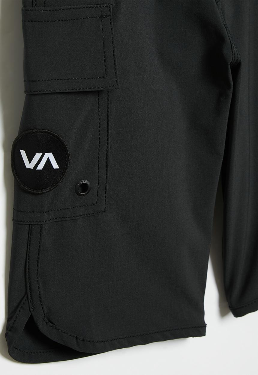 RVCA - Eastern trunk - black