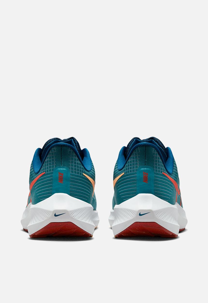 Nike - Air Zoom Pegasus 39