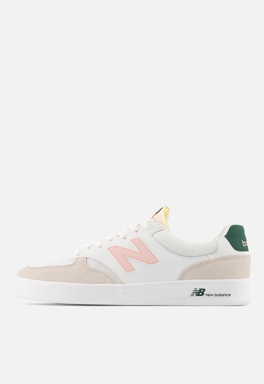 New Balance  - CT300 Retro athletic - white/pink