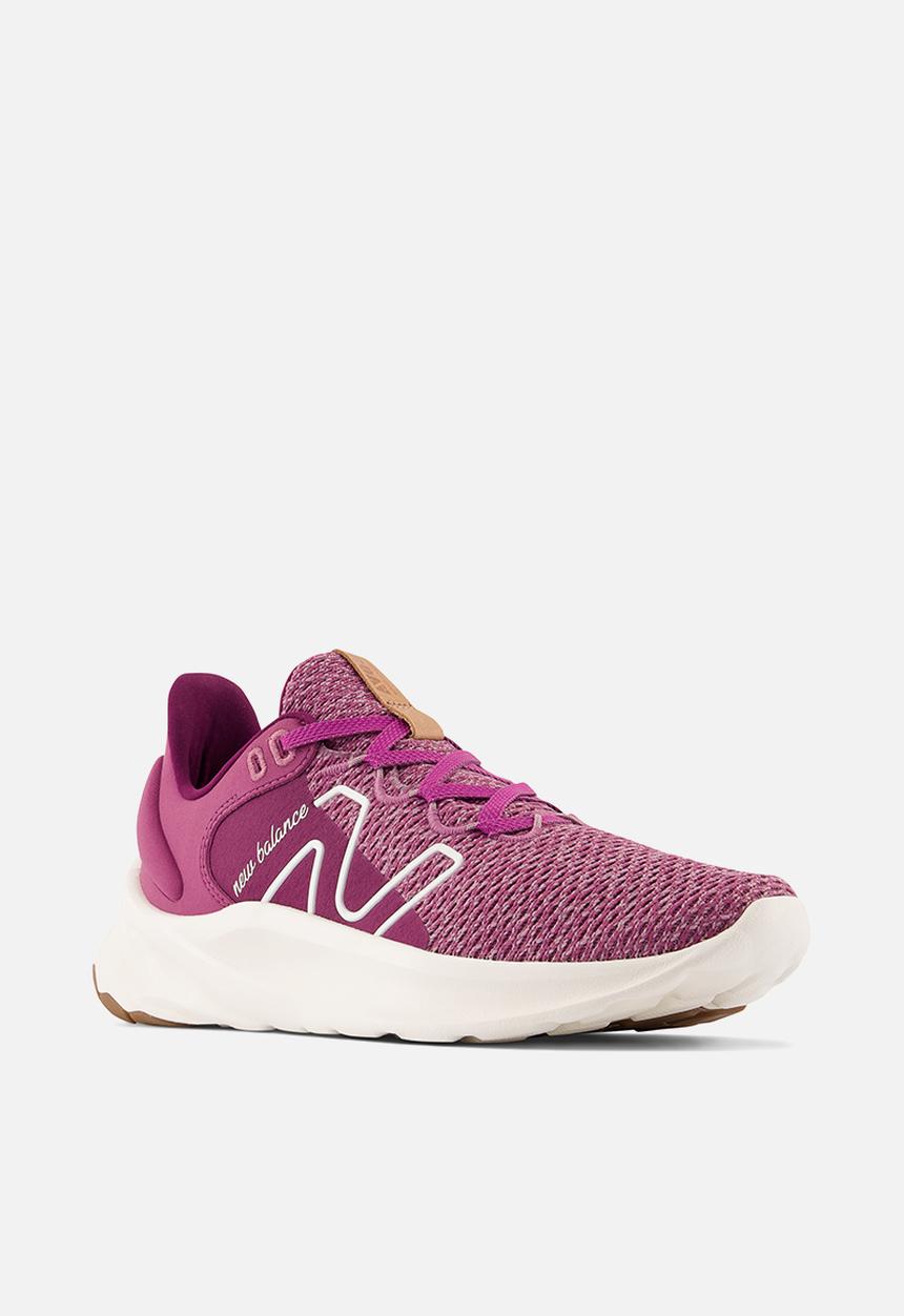 New Balance  - Fresh Foam Roav V2 