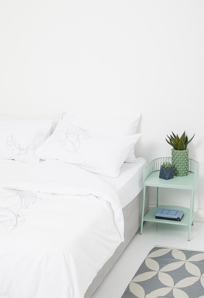 Sixth Floor - Palms cotton embroidered duvet set - white