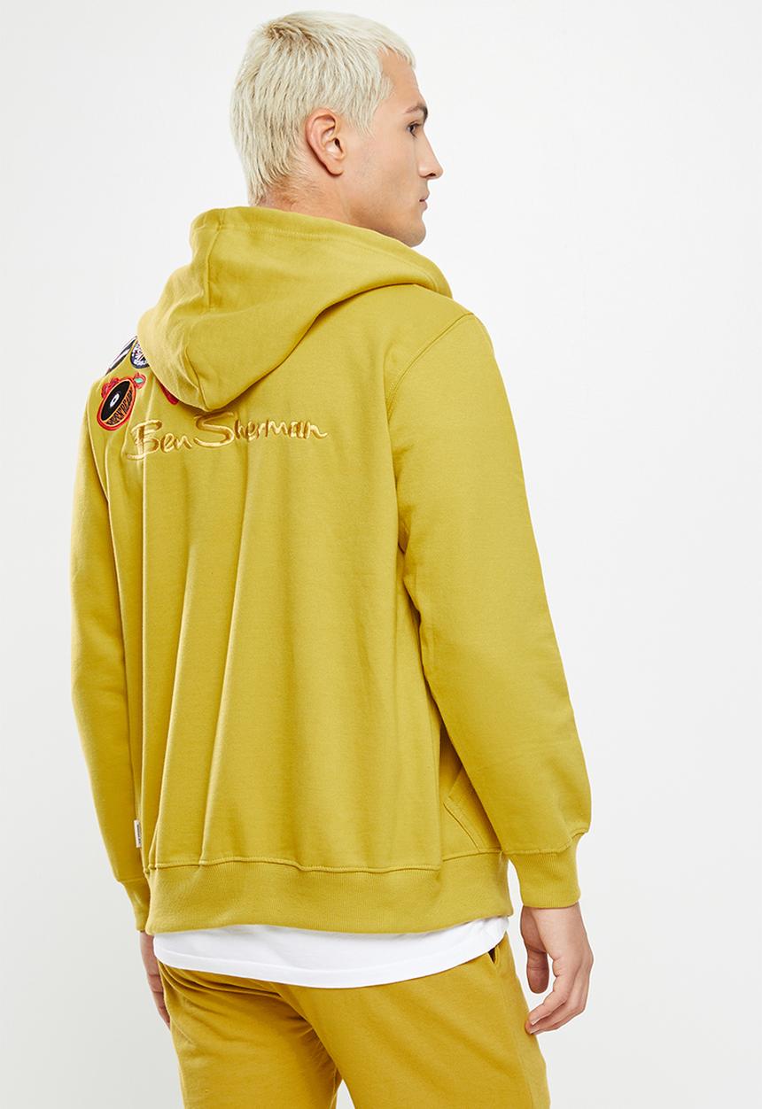Ben Sherman - Emb badge zip thru hoodie - dijon
