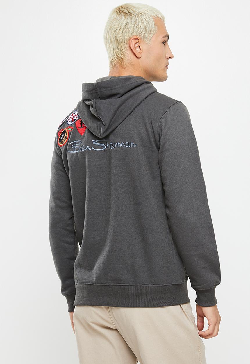 Ben Sherman - Emb badge zip thru hoodie - charcoal