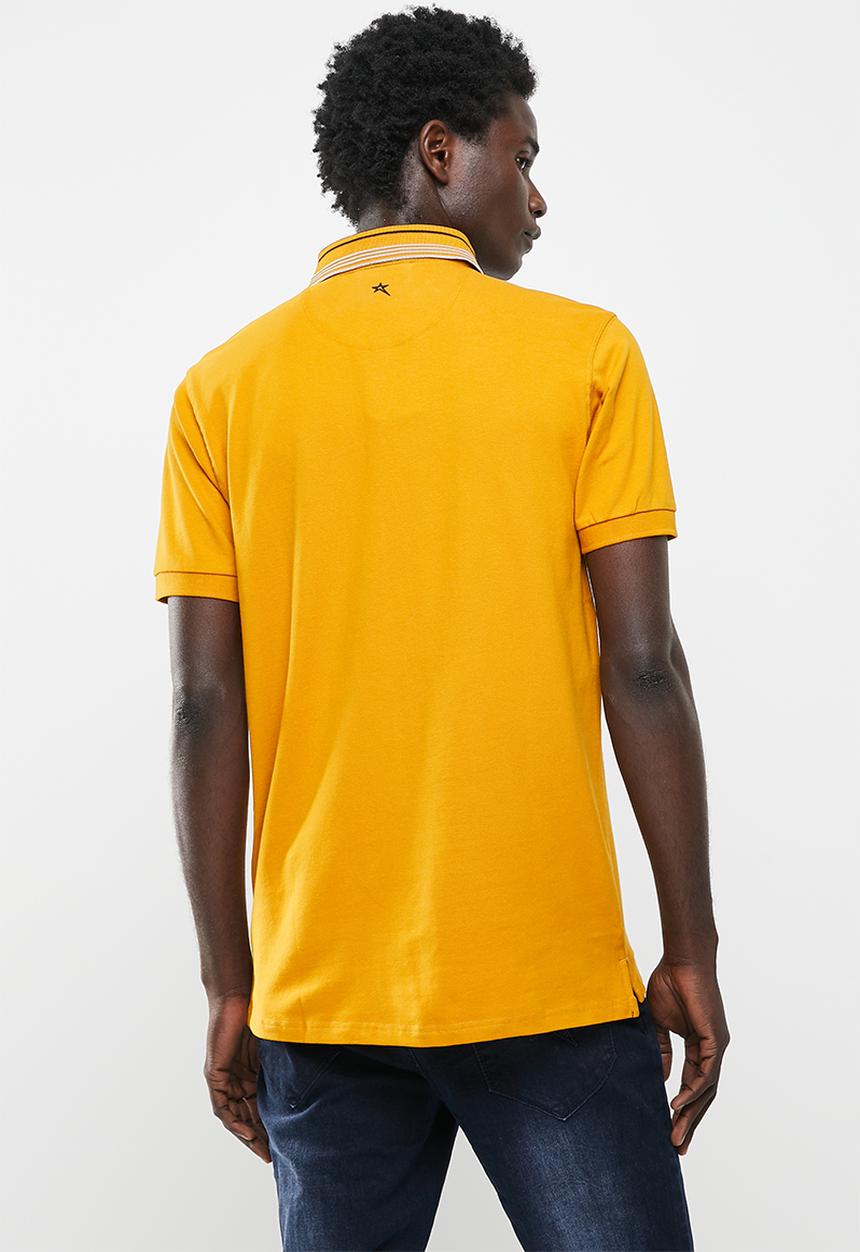 SOVIET - M honcho pique golfer - mustard