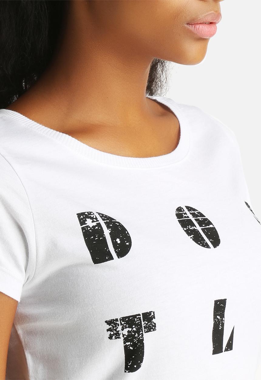 Jacqueline de Yong - Chicago Tee