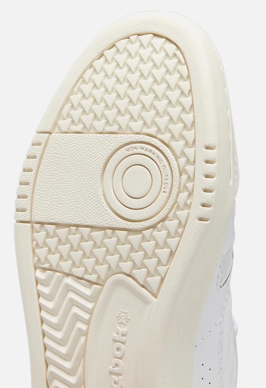 Reebok - Lt court - suede play