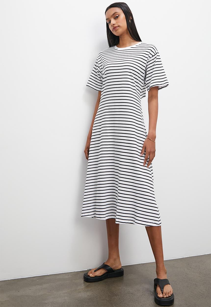 Superbalist - Open back knit dress midi - black & white