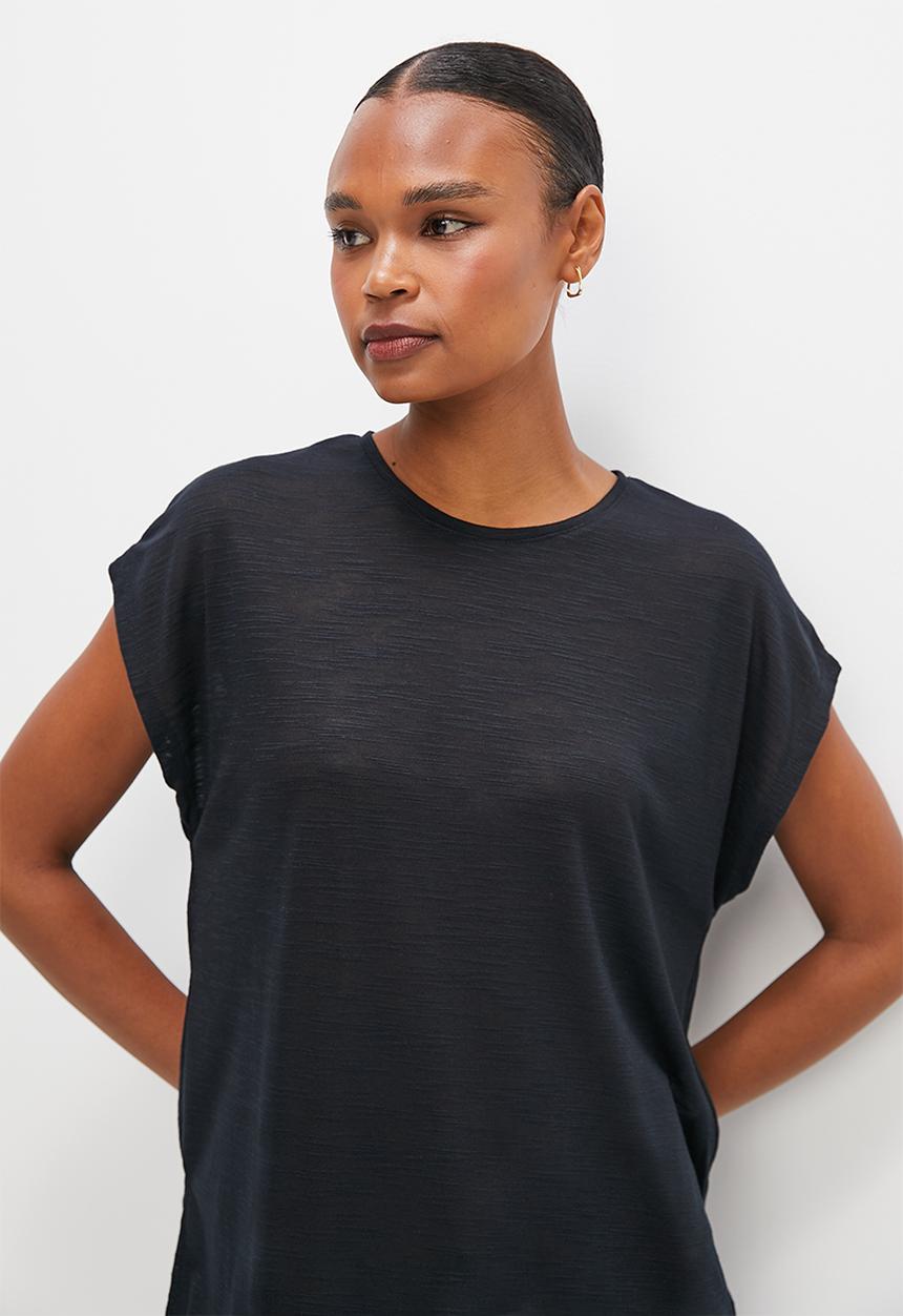 edit - Slit detail long tee - black