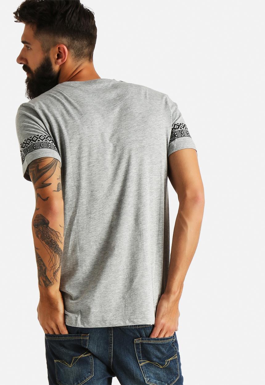 Criminal Damage - Tomahawk Tee