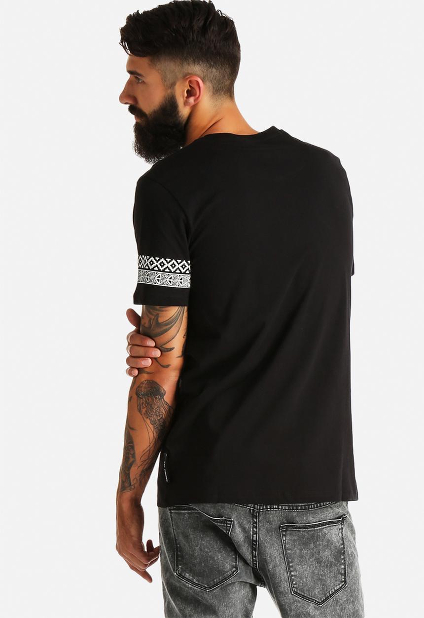 Criminal Damage - Tomahawk Tee