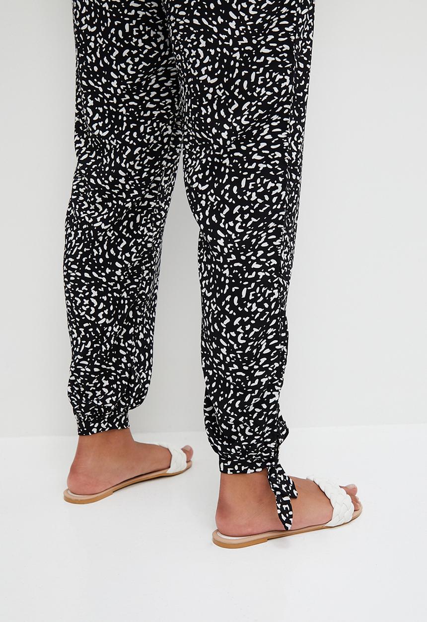 edit - Scoop neck tie detail jumpsuit - black & white