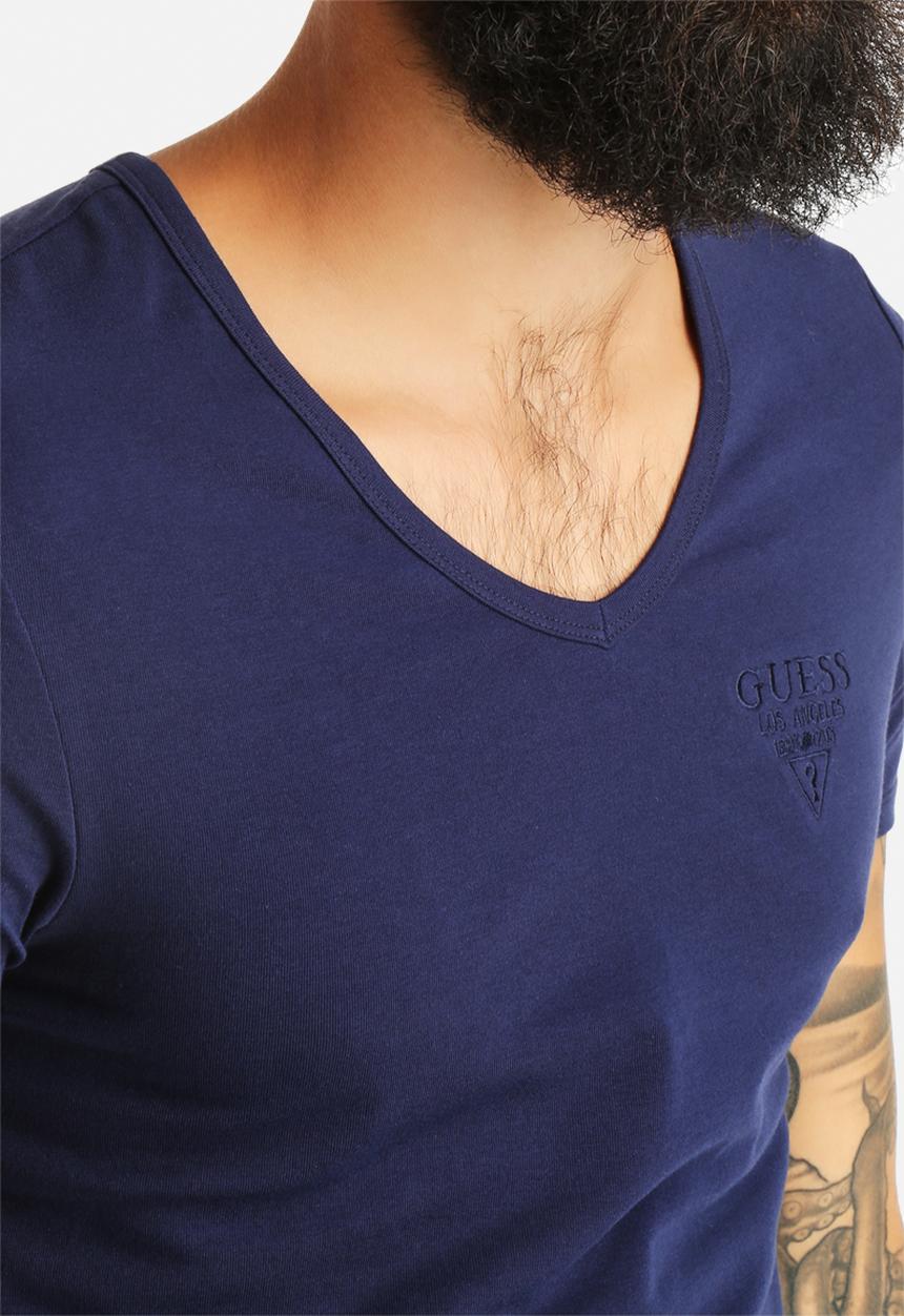 GUESS - V-Neck T-Shirt