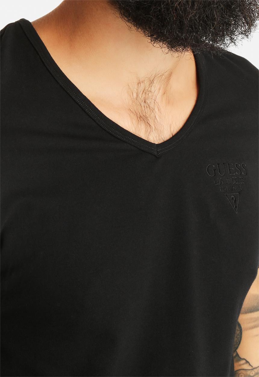 GUESS - V-Neck T-Shirt
