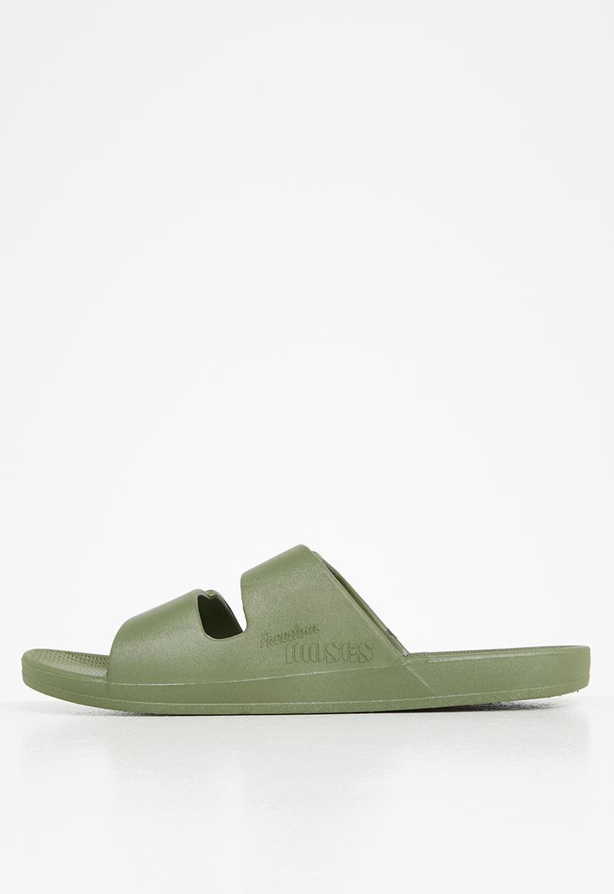 Freedom Moses - Slide - cactus