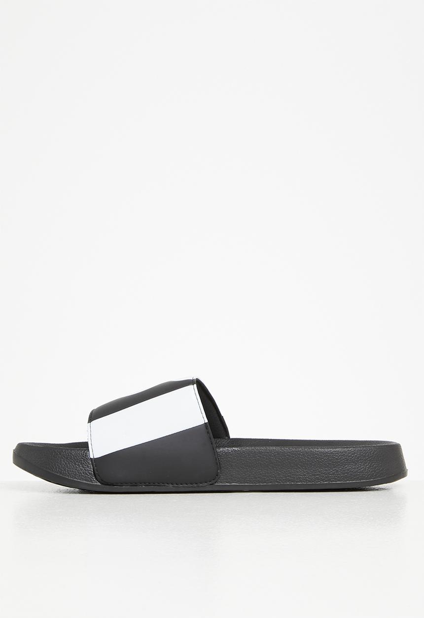 FILA - Caribbean slide - black & white