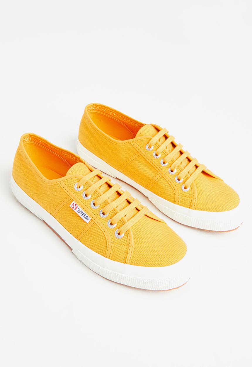 SUPERGA - S000010