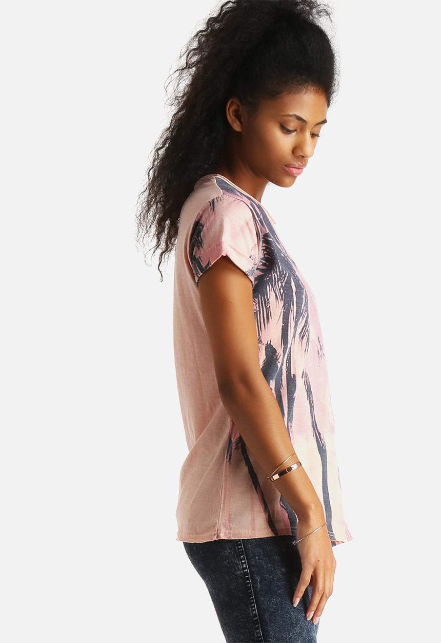 Bellfield - Emilla Tee