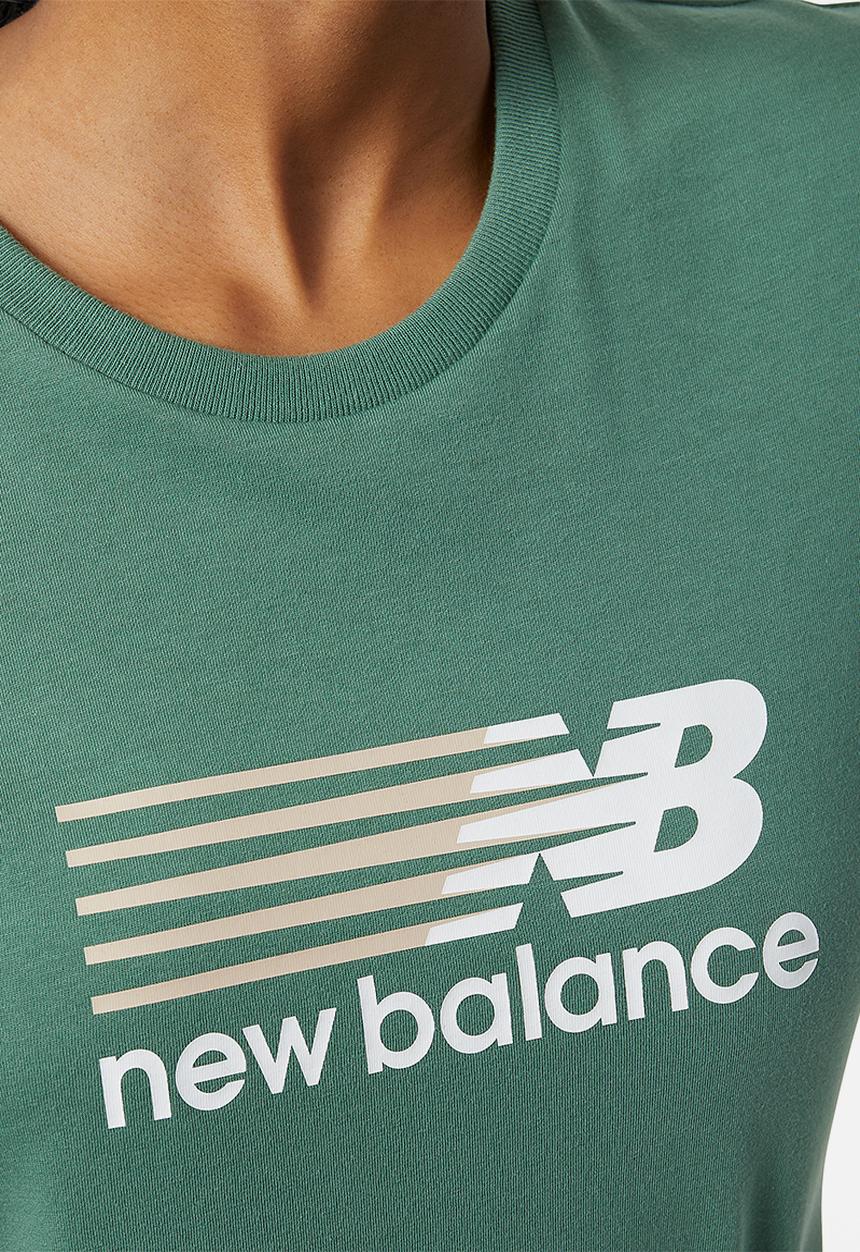 New Balance  - Nb classics core plus graphic tee - jade