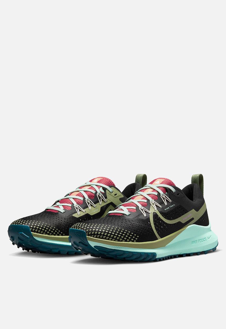 Nike - Nike Pegasus Trail 4