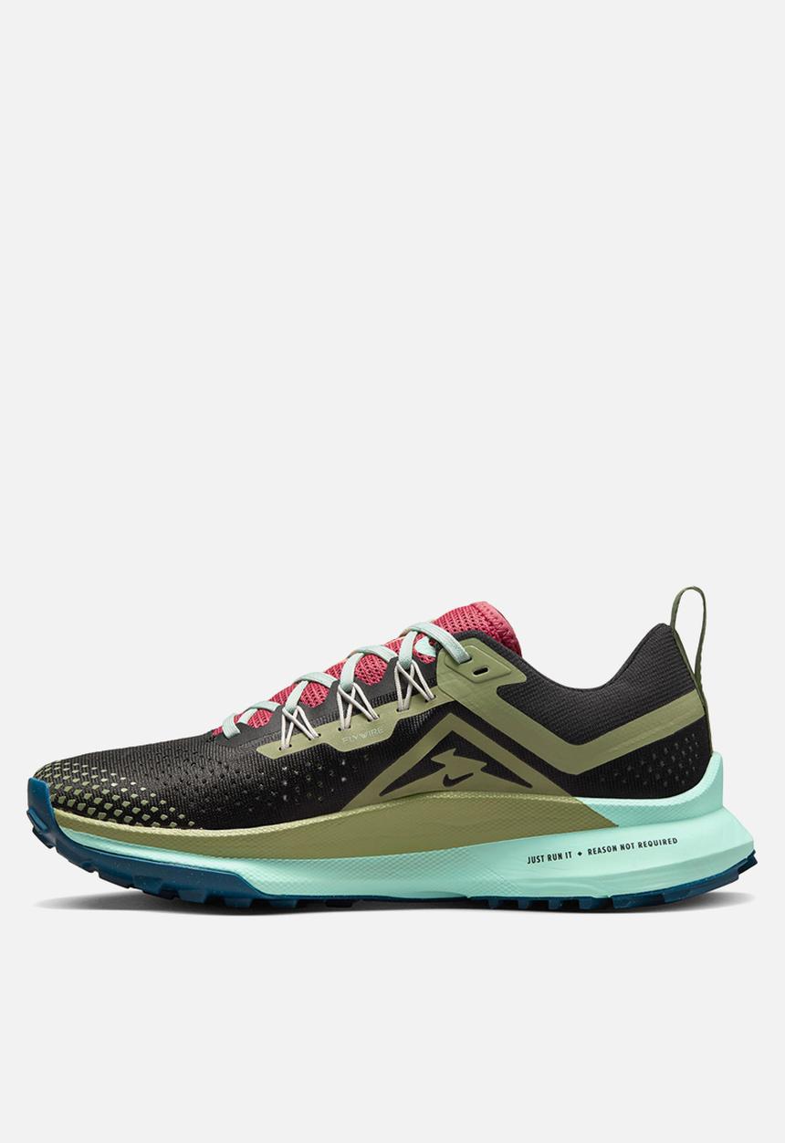 Nike - Nike Pegasus Trail 4