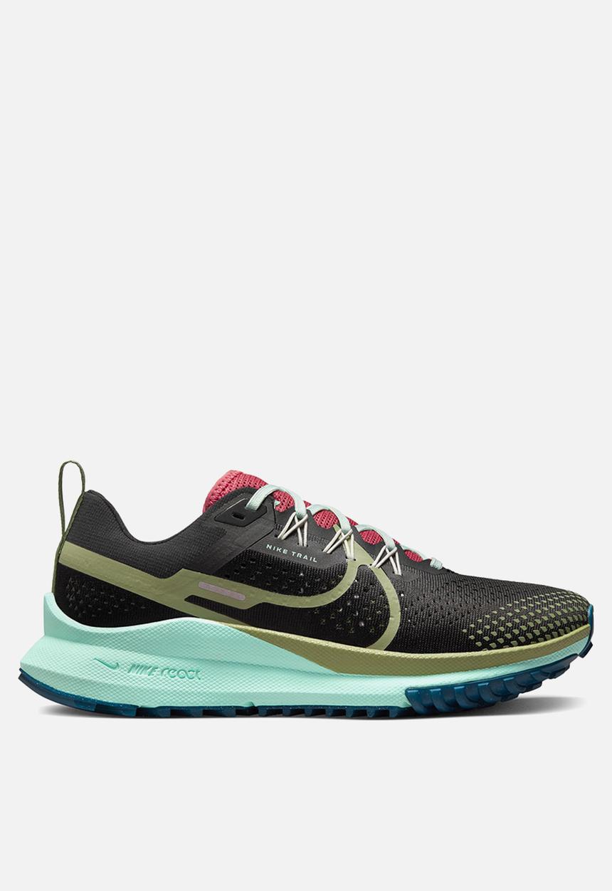 Nike - Nike Pegasus Trail 4