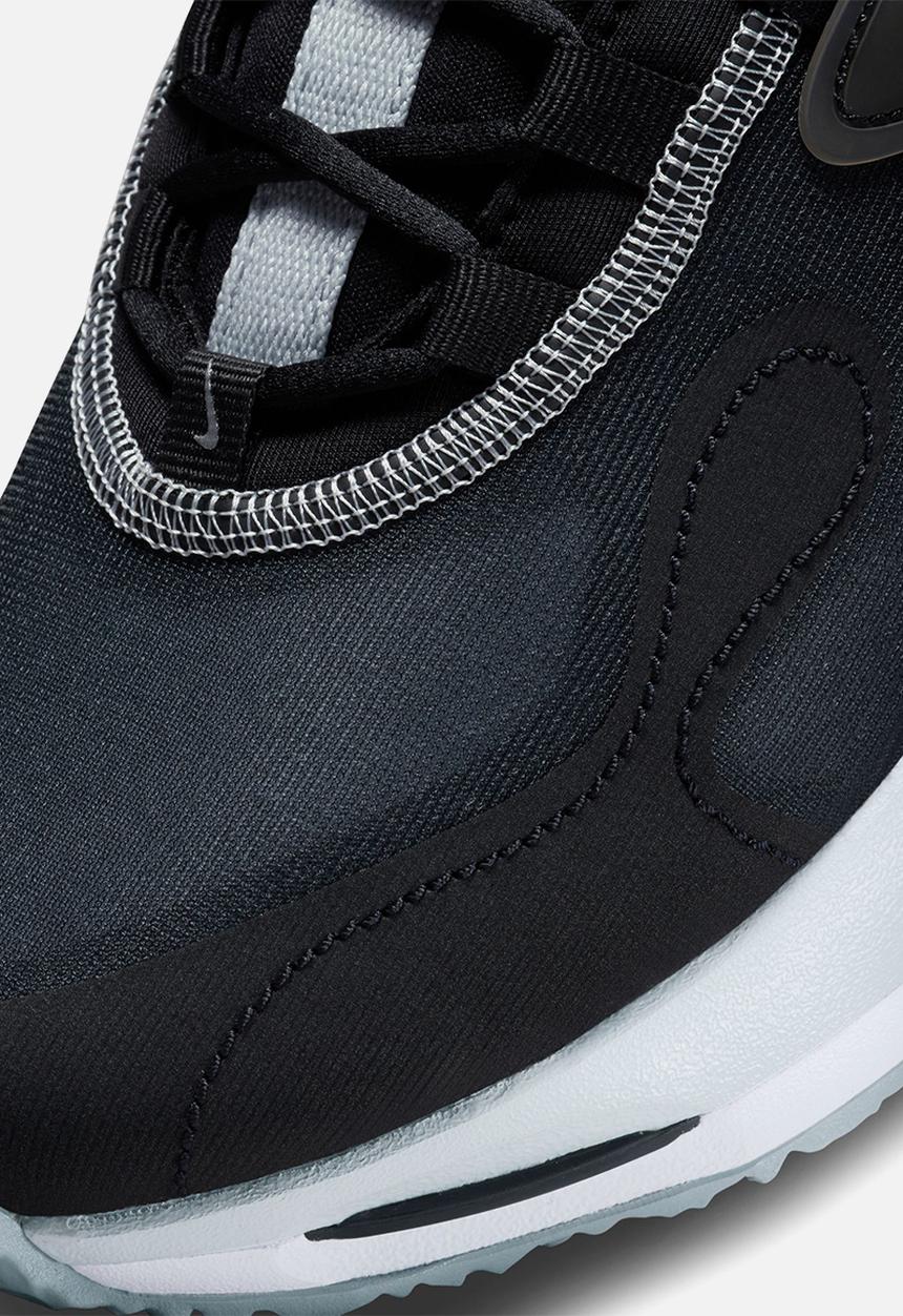 Nike - Nike Spark