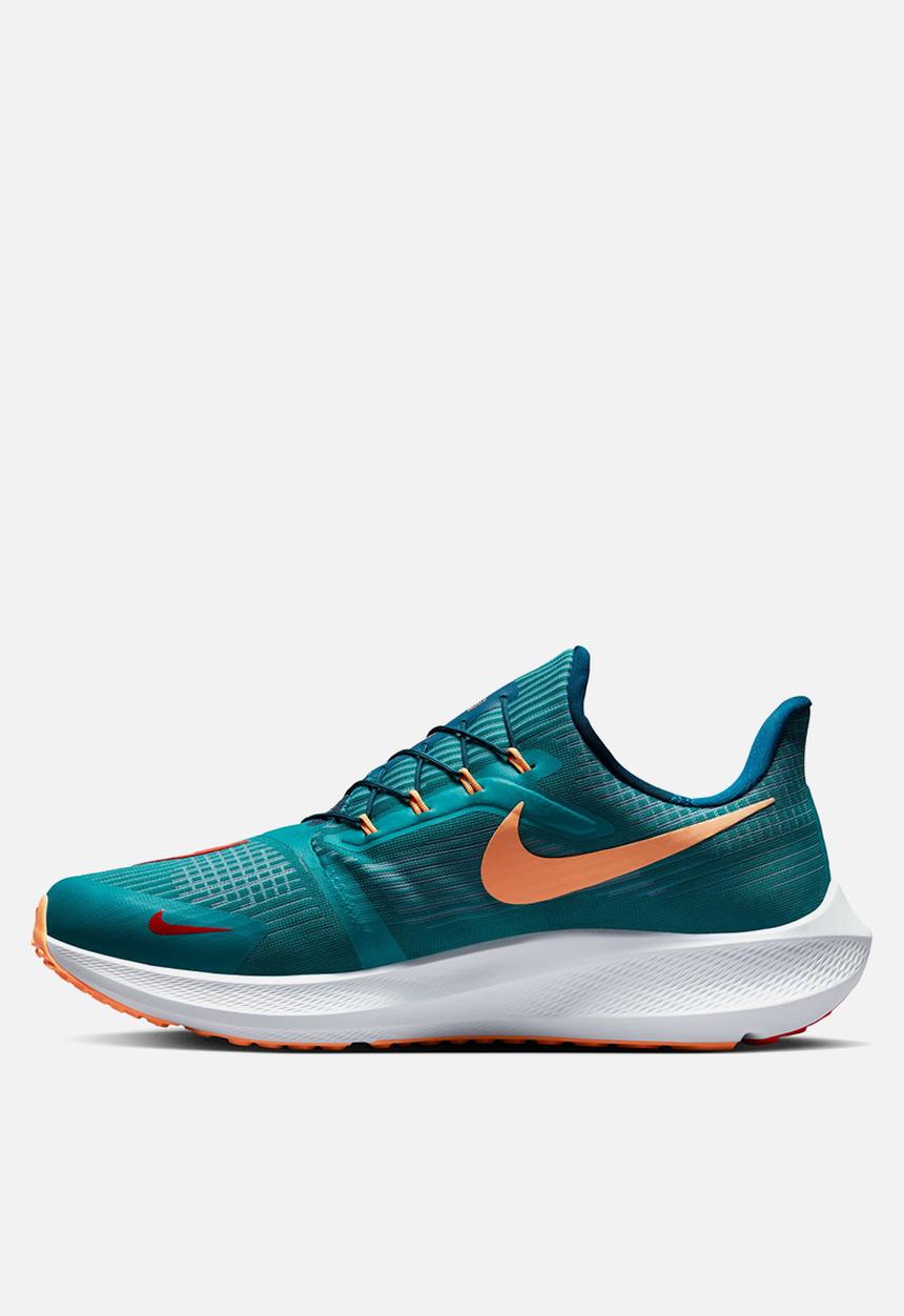 Nike - Air Zoom Pegasus 39 flyease