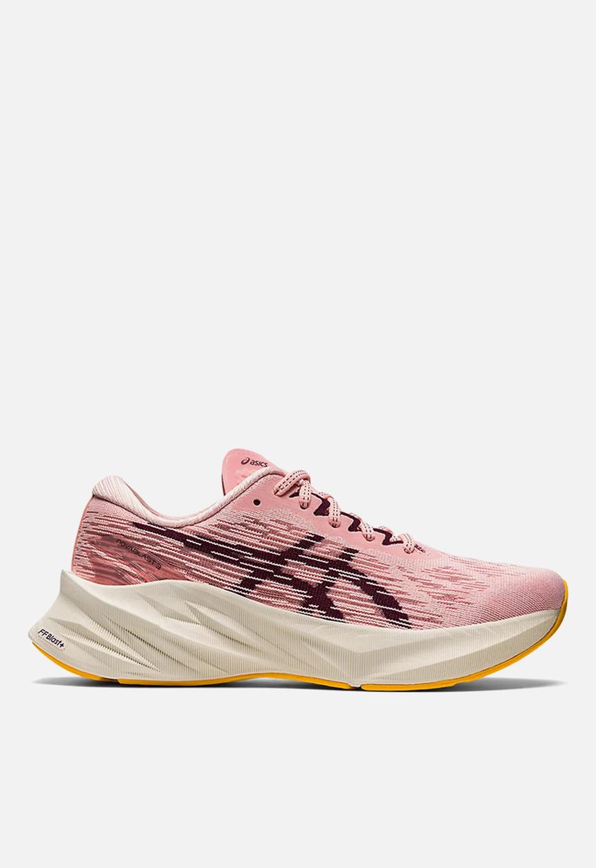 ASICS - Novablast 3 