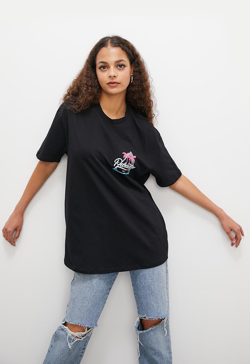 Blake - Graphic oversized tee - black