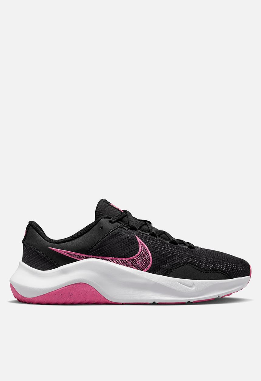 Nike - Legend essential 3
