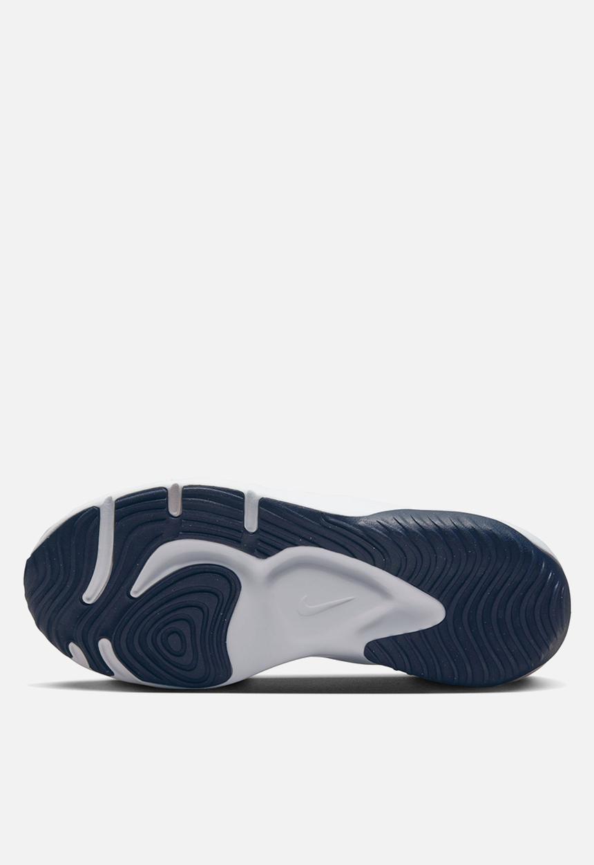 Nike - Legend essential 3