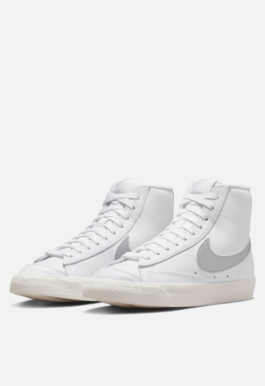 Nike - Nike Blazer Mid '77 ESS