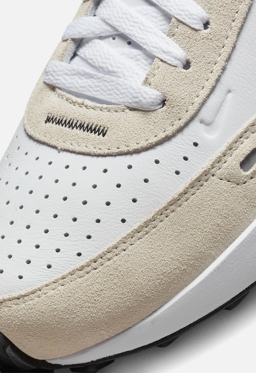Nike - Waffle One leather
