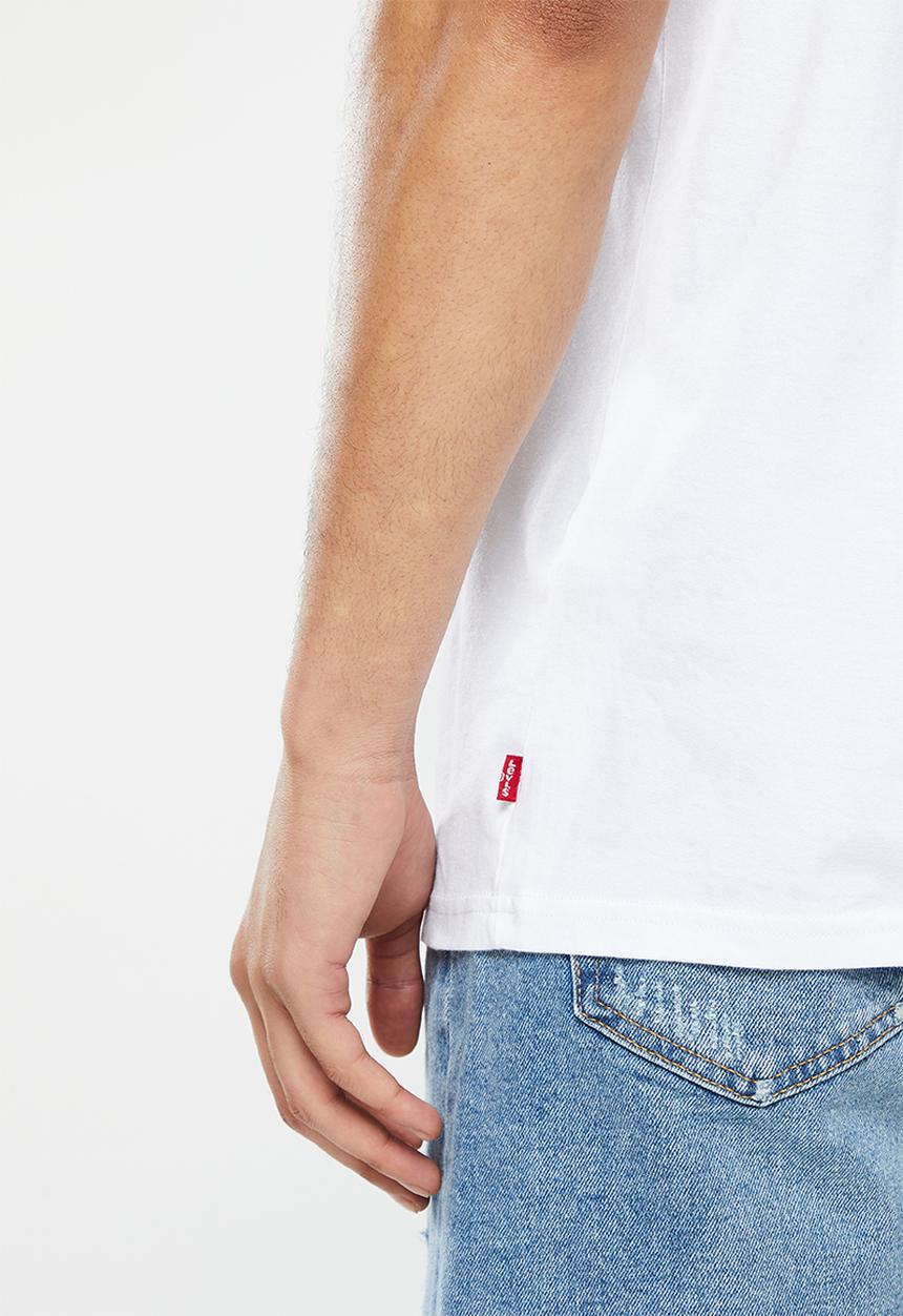 Levi’s® - Short sleeve relaxed fit tee - white