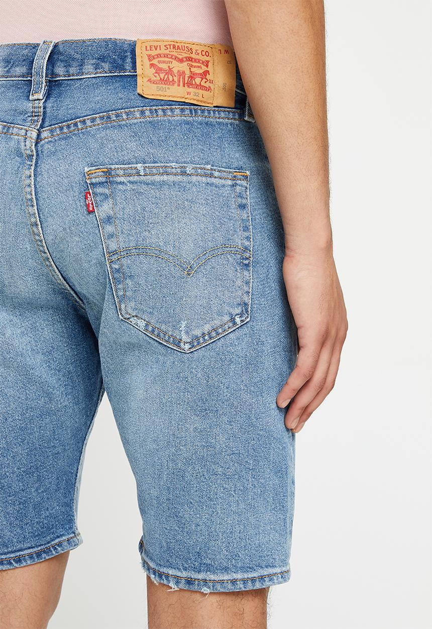 Levi’s® - 501® Hemmed short - light blue