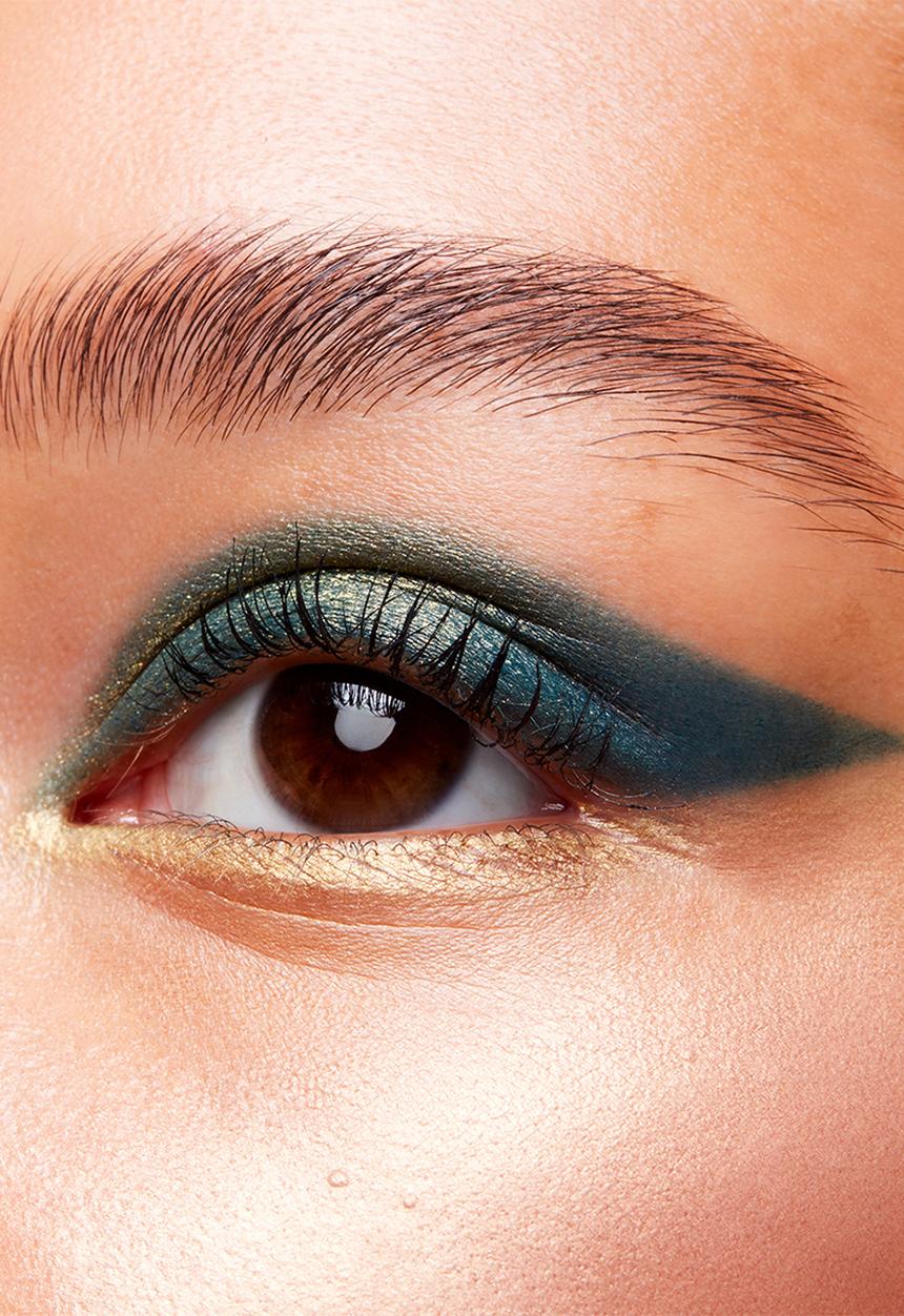 MAC - Black Panther Eyeshadow x 8