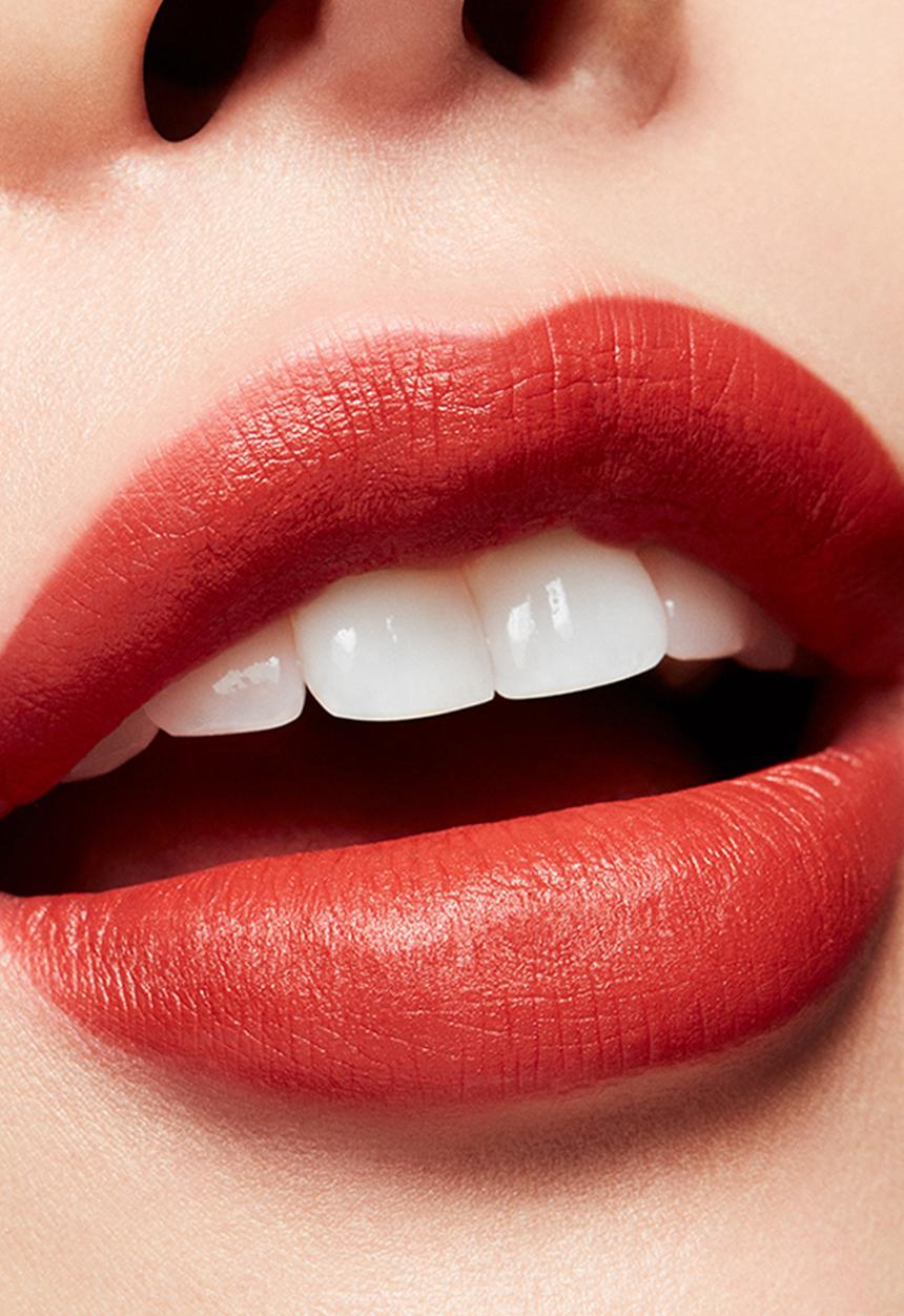 MAC - Chili's Crew Collection - Matte Lipstick