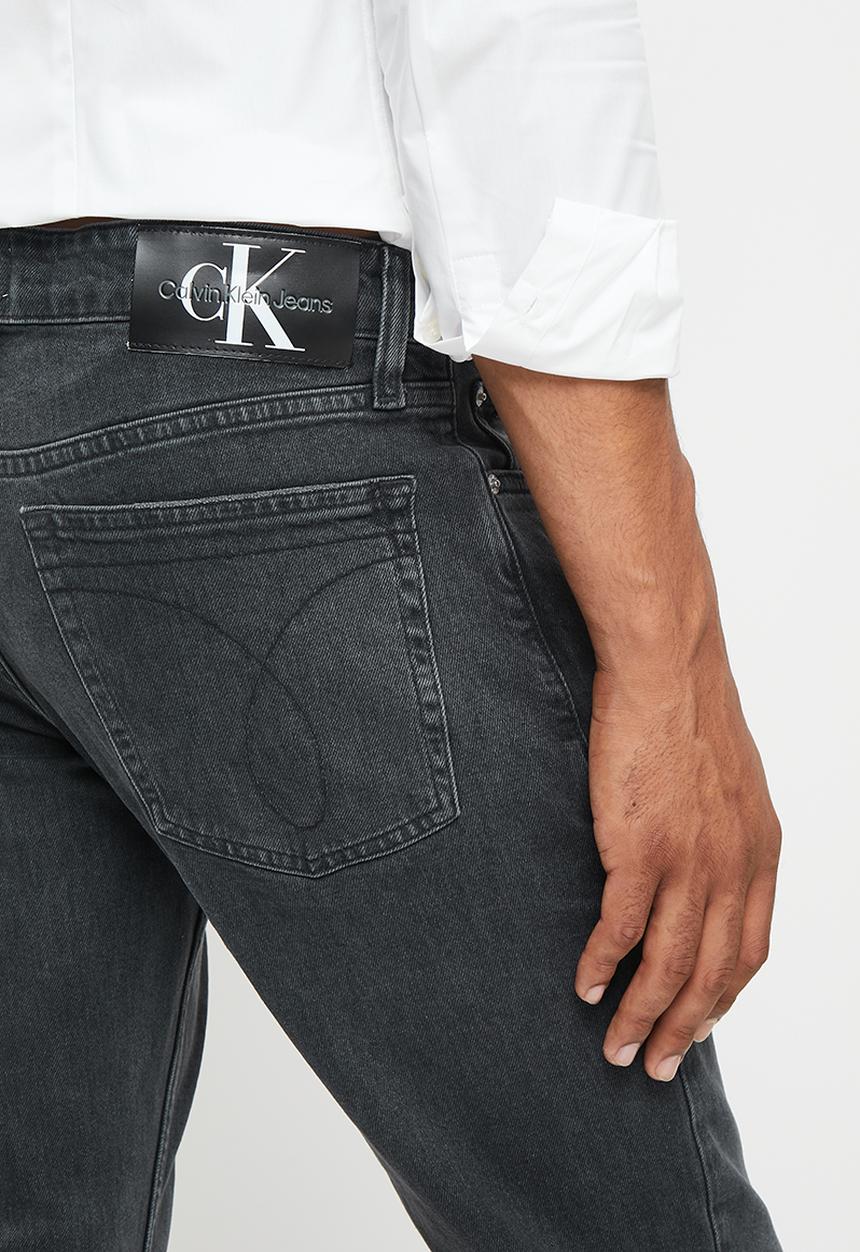 Calvin Klein - Straight - grey